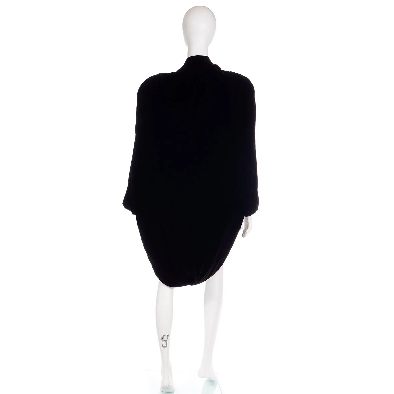 1980s Vintage Karen Okada Black Velvet Coat w Gold Lame Lining