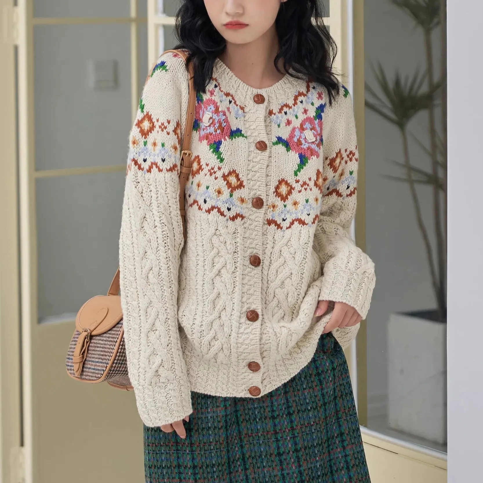 Autumn New Sweet Mori Style Handmade Embroidered Sweater Coat Round Neck Long Sleeve Cardigan Sweater C-176