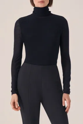 CASHMERE FEATHERWEIGHT TURTLENECK