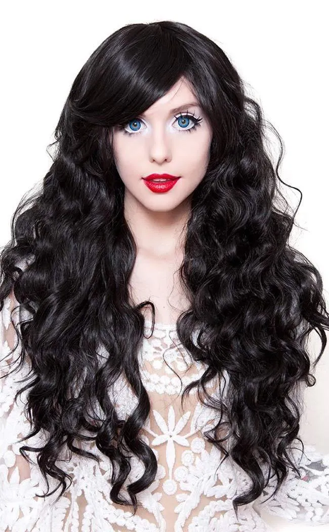 Classic Wavy Black Wig