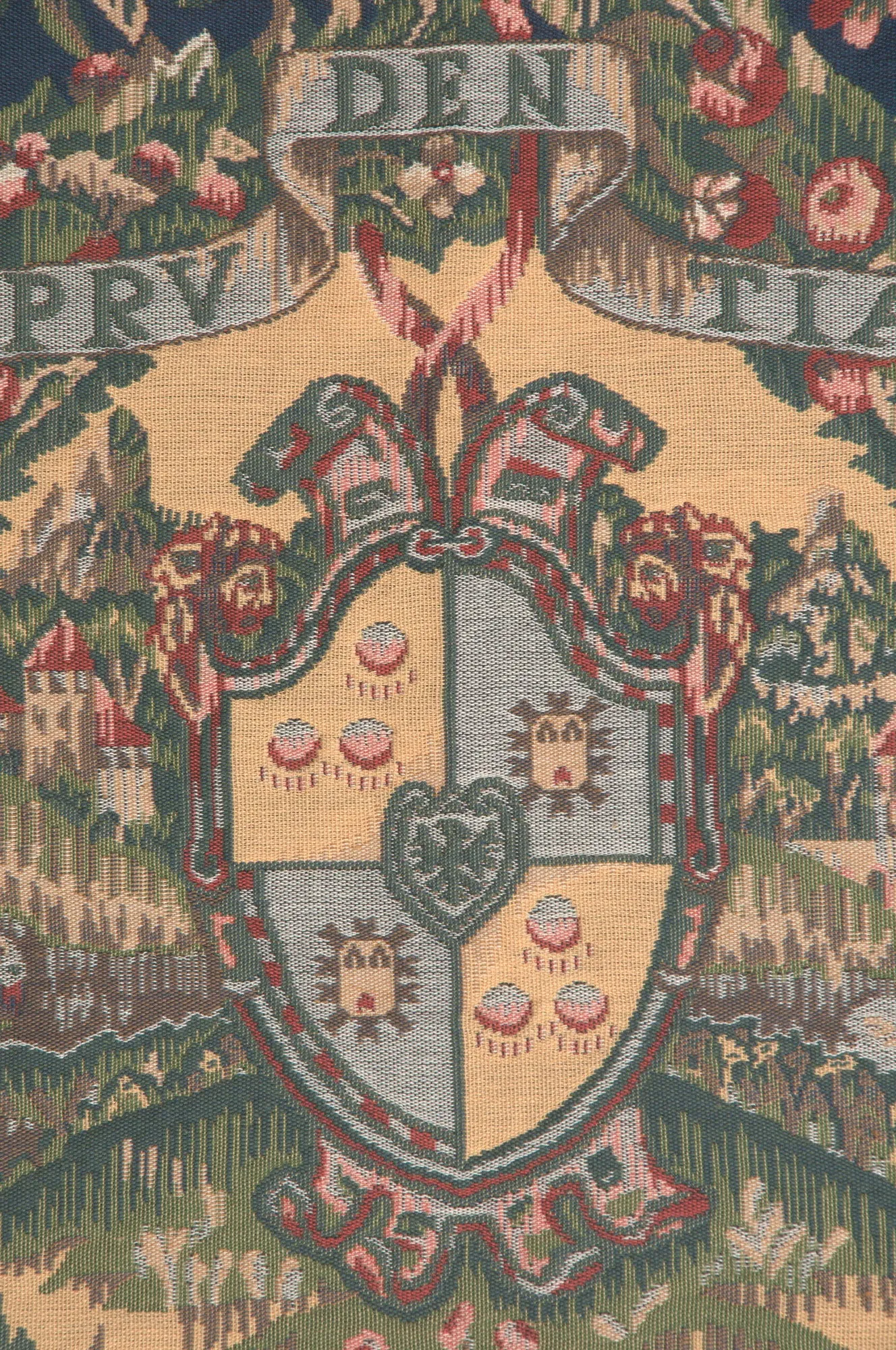 Fato Prudentia Minor Small European Tapestry