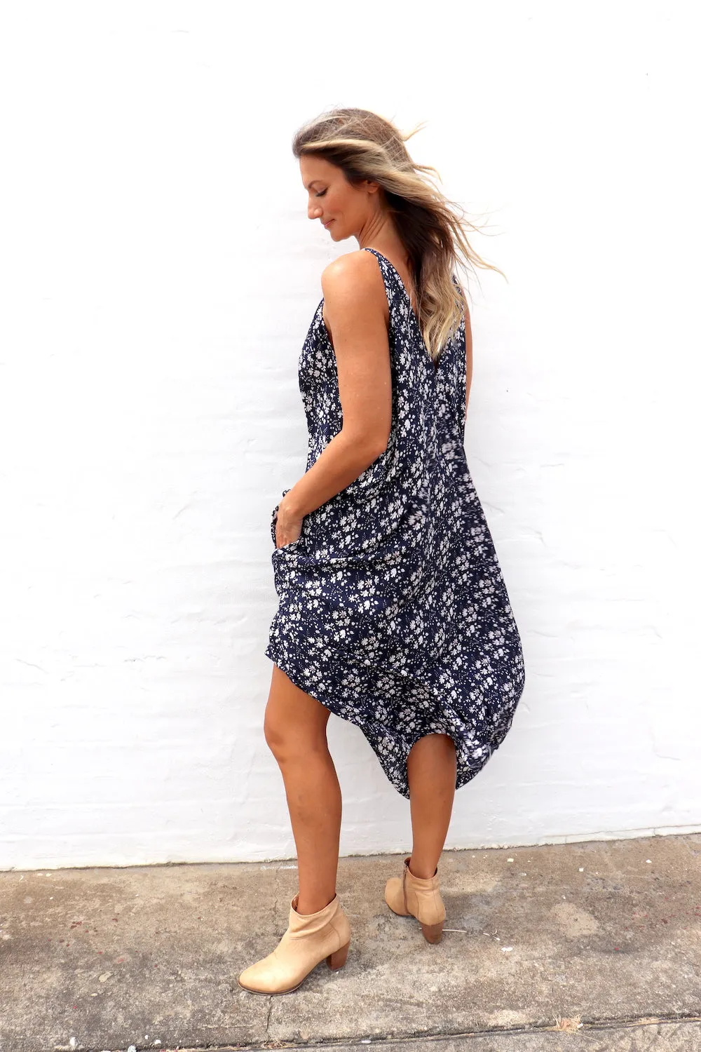 Palm Cove Dress Navy Flower