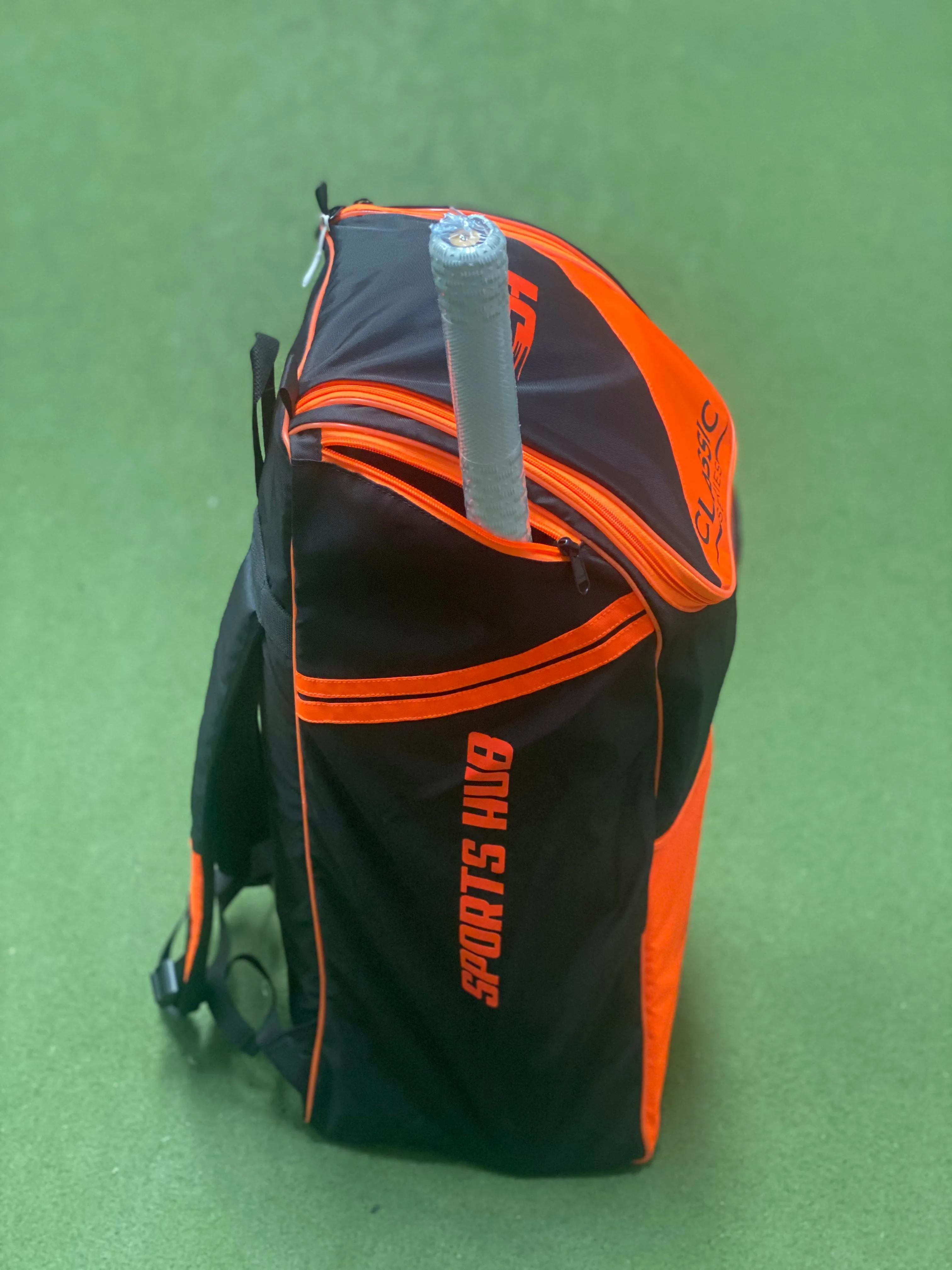 SPORTS HUB CLASSIC  DUFFLE BAG