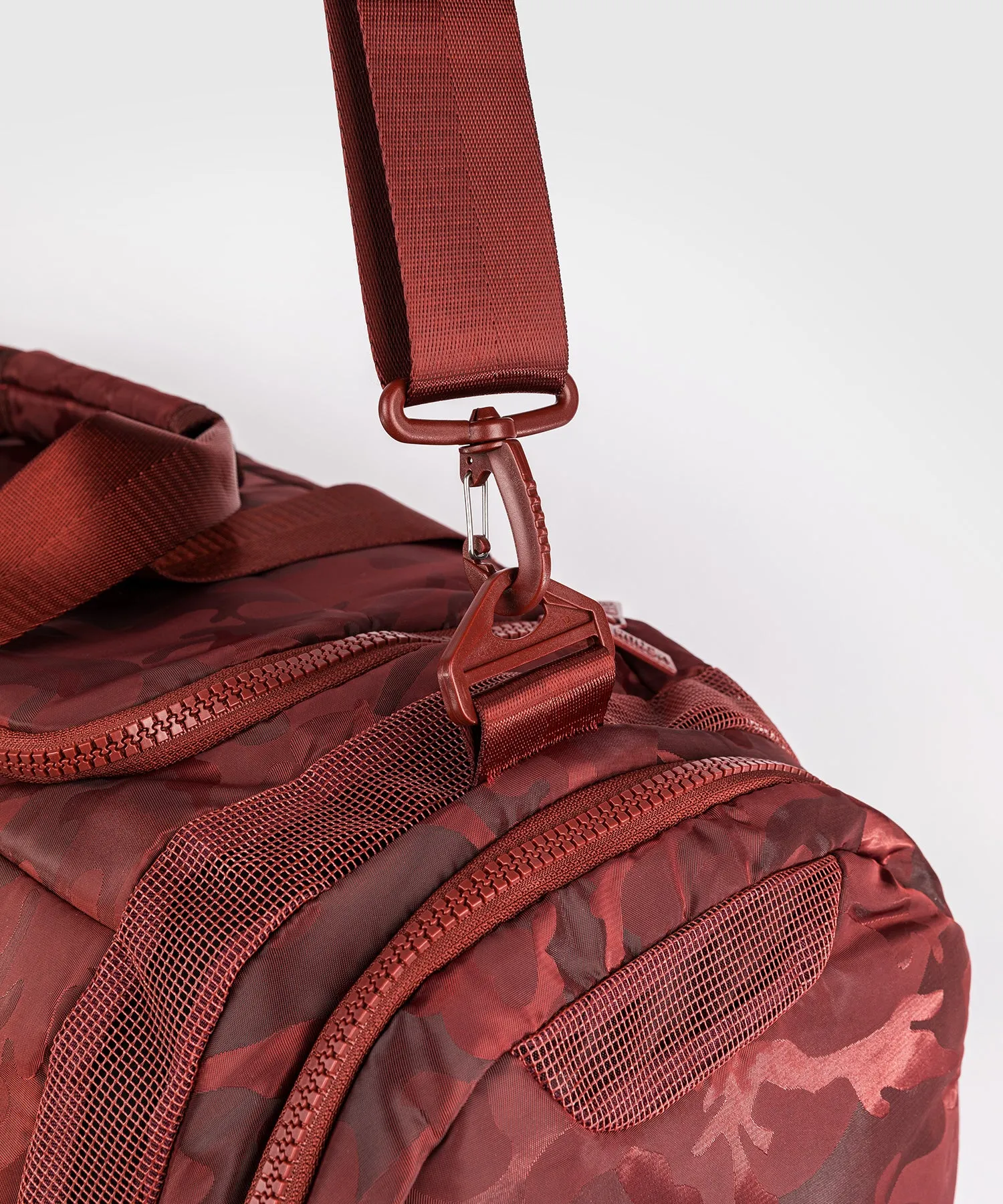 Venum Trainer Lite Sports Bag - Camo/Burgundy