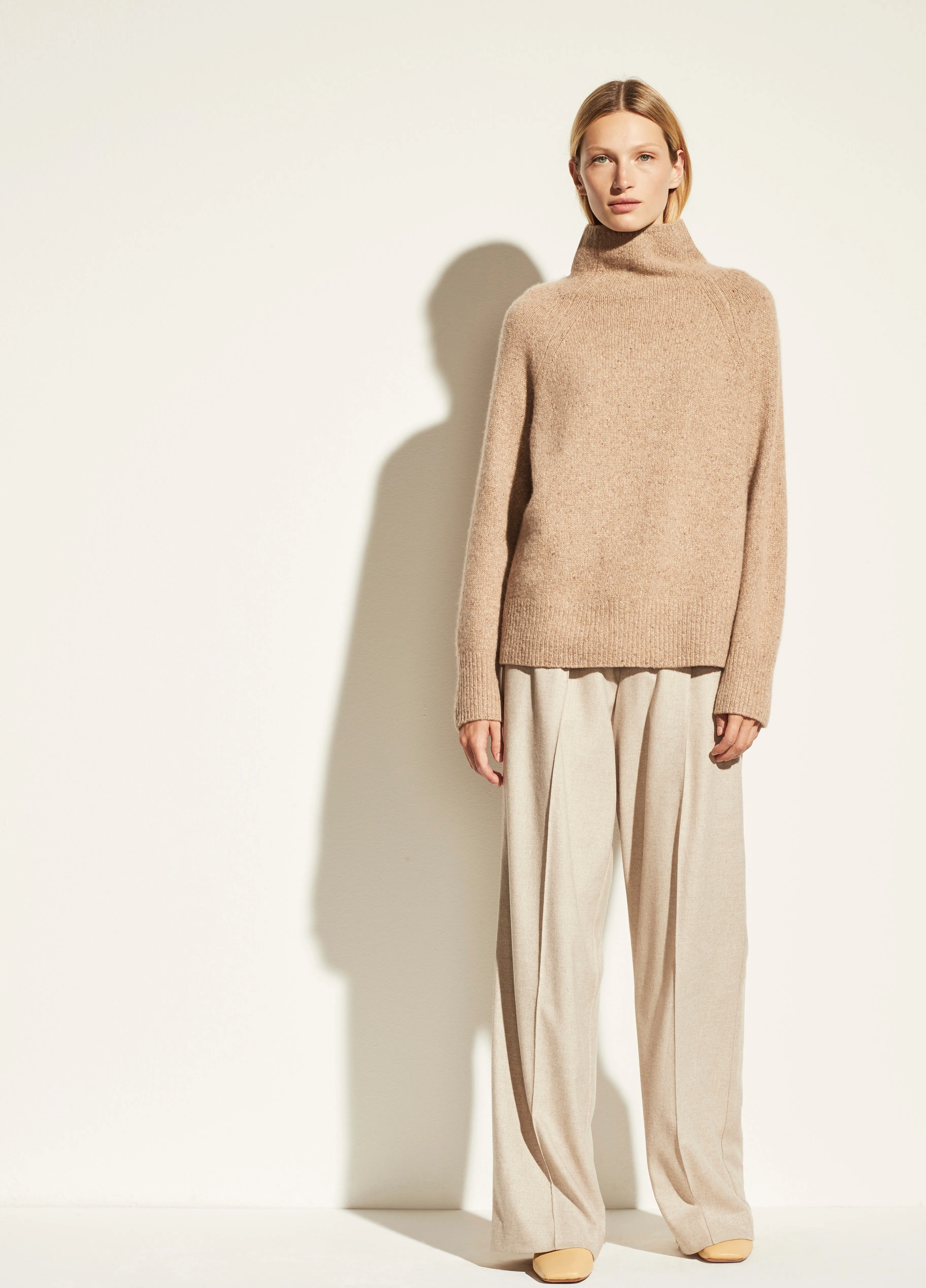 Vince - Donegal Turtleneck Sweater in Camel