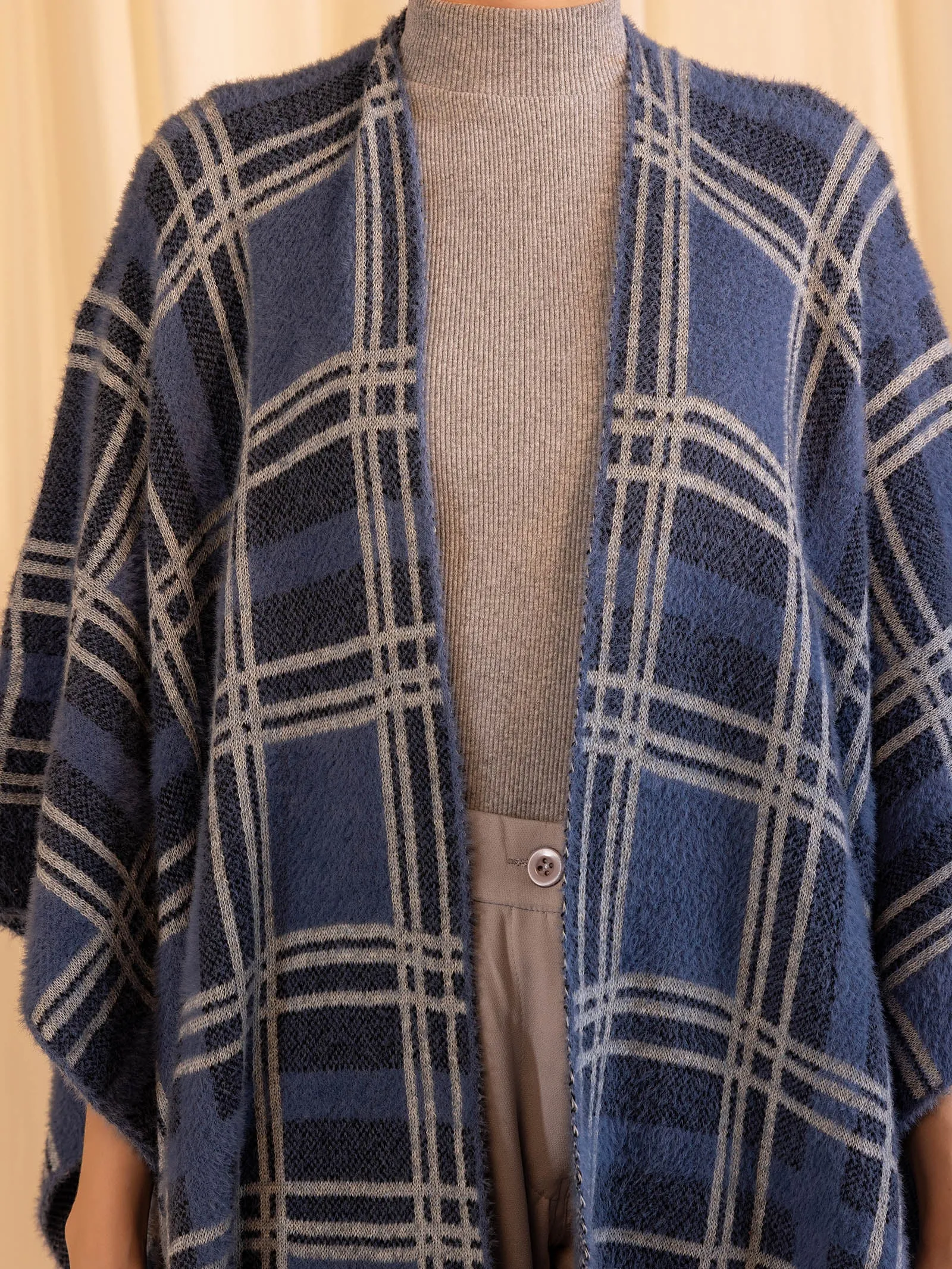 Woolen Reversible Check Cape Denim